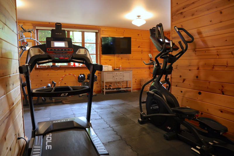 Stanford Inn Fitness Room