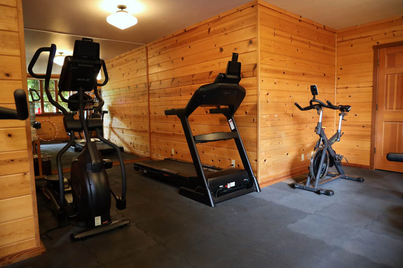 Stanford Inn Fitness Room